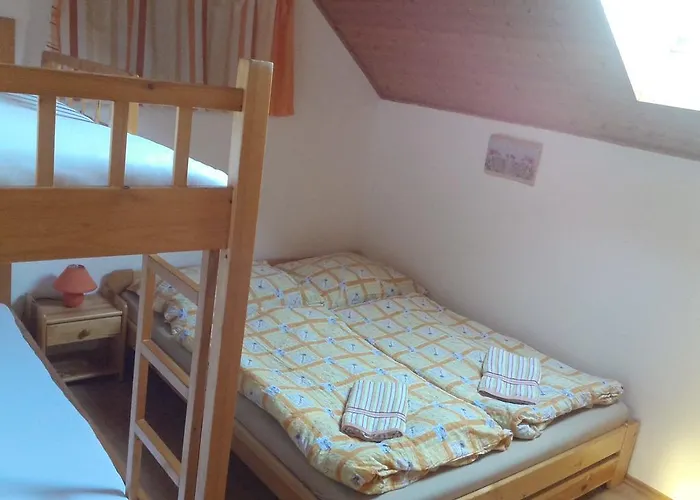- Cerna Hora Feriehus *