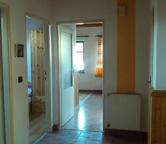 - Cerna Hora Svoboda nad Úpou